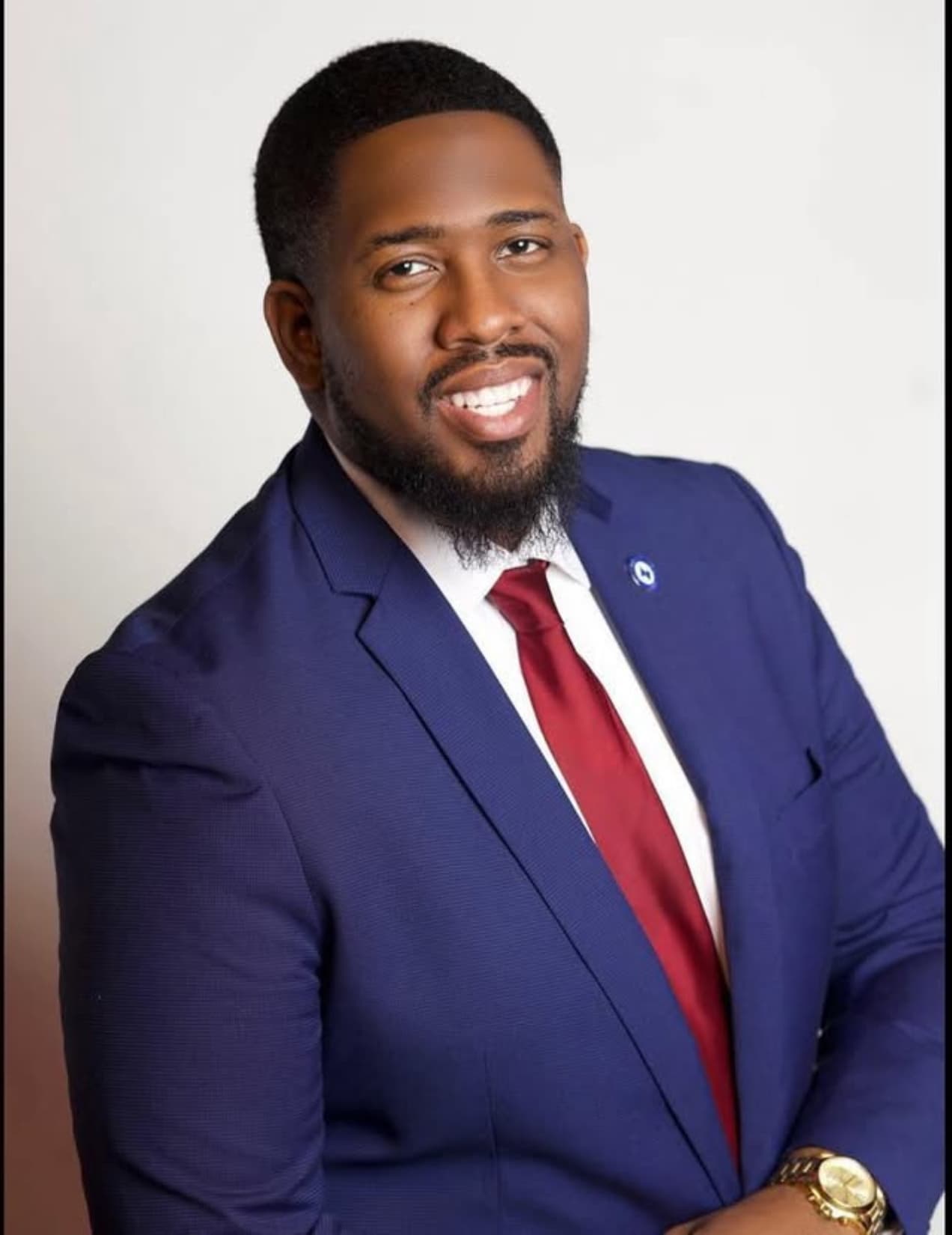 Cameron — Travel Advisor